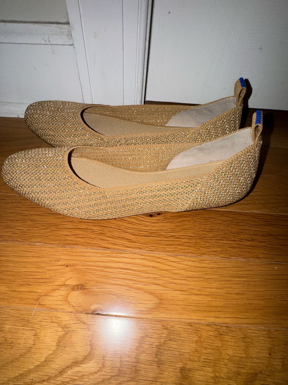Rothy's The Square Wrap in Gold Stripe  Size 8 Like New. - Picture 2 of 6